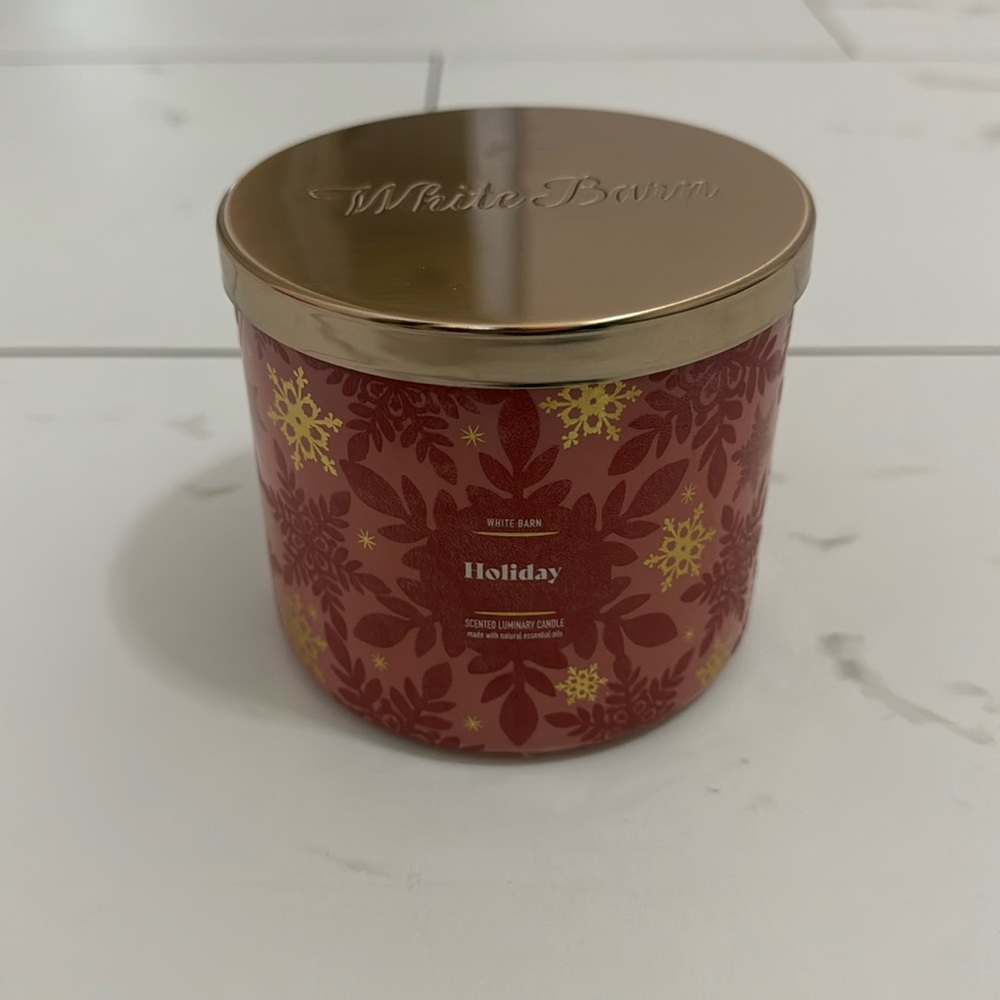WHITEBARN HOLIDAY CANDLE